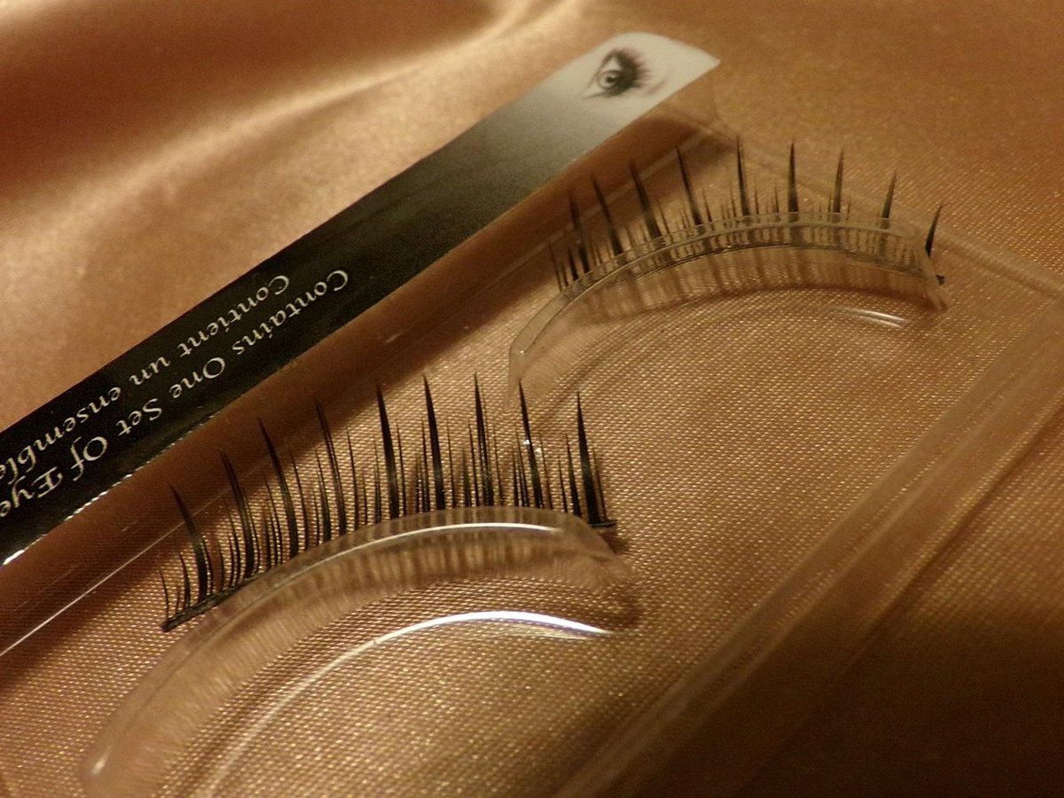 Accessoires pour la beauté du regard et l'extension de cils